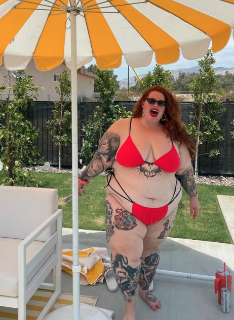 Tess Holliday claps back at worst beach body magazine