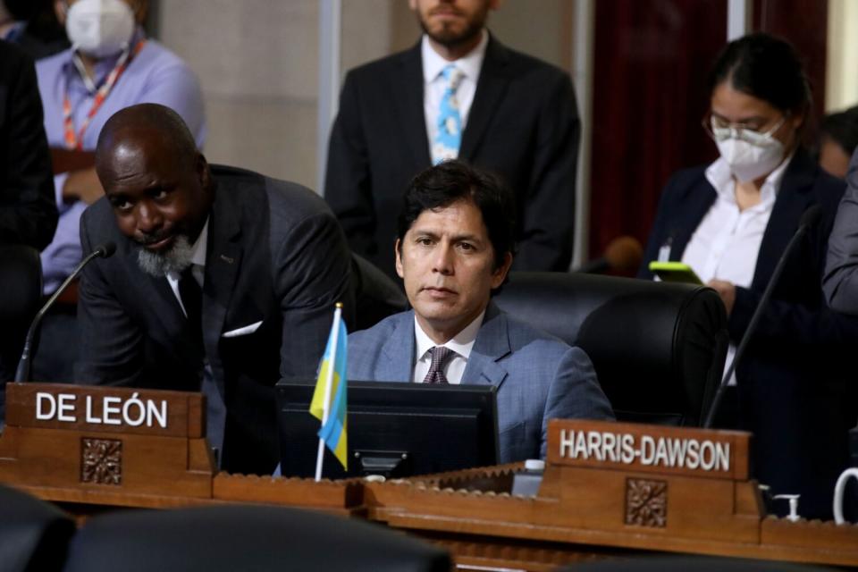 Kevin de León at Tuesday's City Council meeting