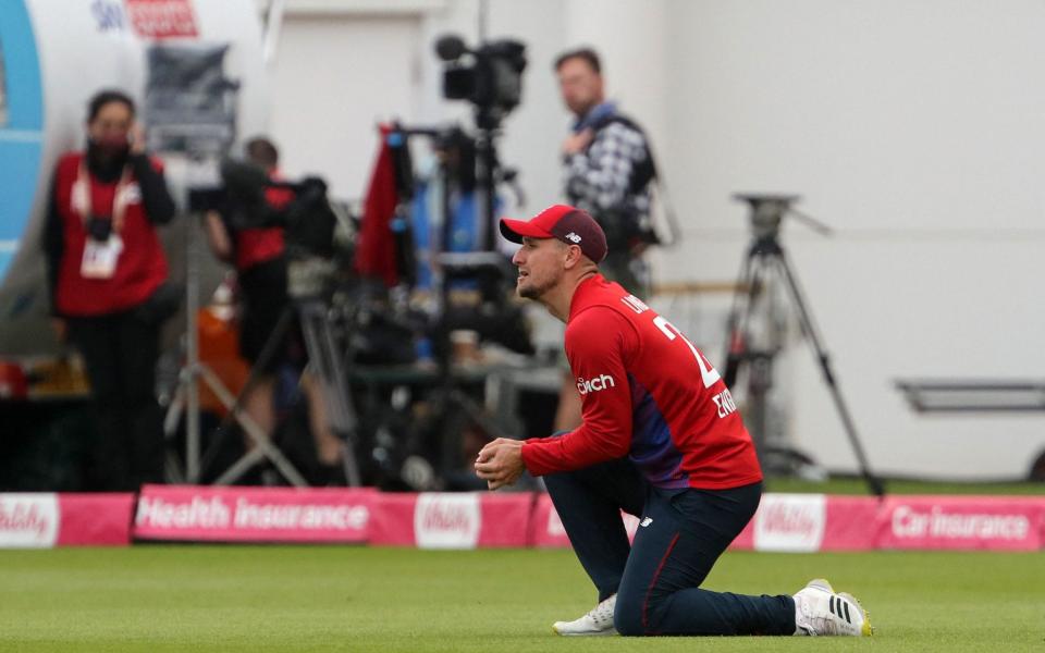 England's Liam Livingstone catching the ball to take the wicket of Sri Lanka's Avishka Fernando - GEOFF CADDICK/AFP via Getty Images