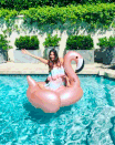 <p>The <a rel="nofollow" href="https://www.yahoo.com/celebrity/ladies-let-sofia-vergara-teach-get-pool-float-4-easy-steps-160951974.html" data-ylk="slk:Modern Family star’s flamingo;elm:context_link;itc:0;sec:content-canvas;outcm:mb_qualified_link;_E:mb_qualified_link;ct:story;" class="link  yahoo-link"><em>Modern Family</em> star’s flamingo</a>, on which she was seen a few days earlier, provided a little more serenity. If only she would have stopped waving her arm and relaxed. (Image: <a rel="nofollow noopener" href="https://www.instagram.com/p/BTH4adCA-1H/?taken-by=sofiavergara&hl=en" target="_blank" data-ylk="slk:Sofia Vergara via Instagram;elm:context_link;itc:0;sec:content-canvas" class="link ">Sofia Vergara via Instagram</a>) </p>