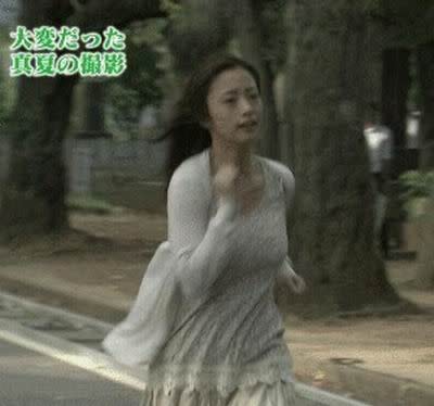 
        上戶彩晃乳爆話題　搖曳生波不輸A片
      