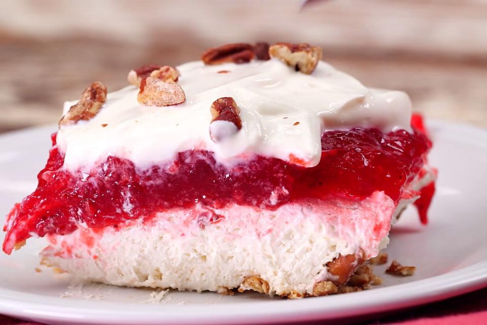 Strawberry Pretzel Salad