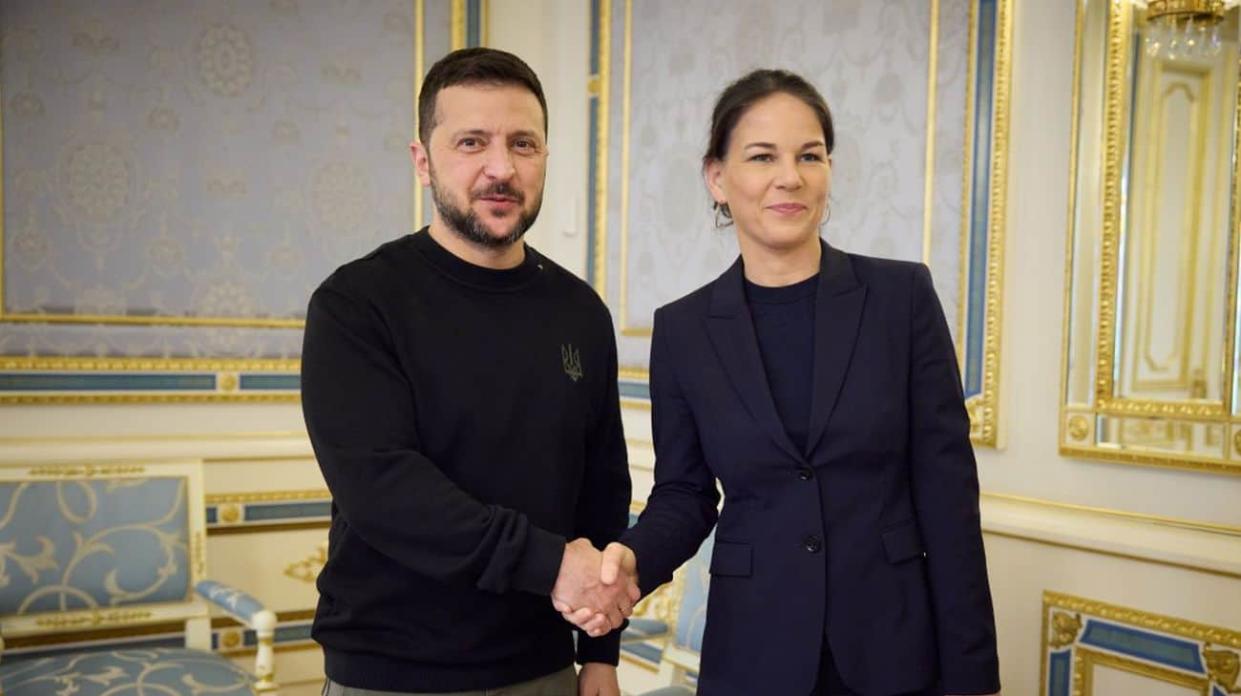 Ukrainian President Volodymyr Zelenskyy and Annalena Baerbock, Federal Minister for Foreign Affairs of Germany. Photo: Office of the President of Ukraine