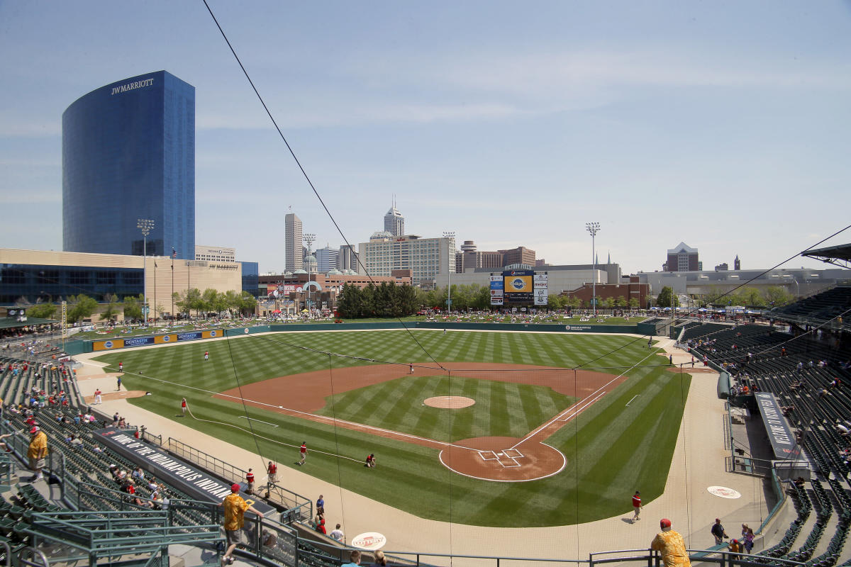 Sunday Baseball at Victory Field