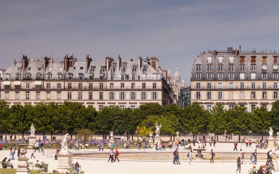 If you're considering a trip to Paris this year, a winter visit might also be a good plan