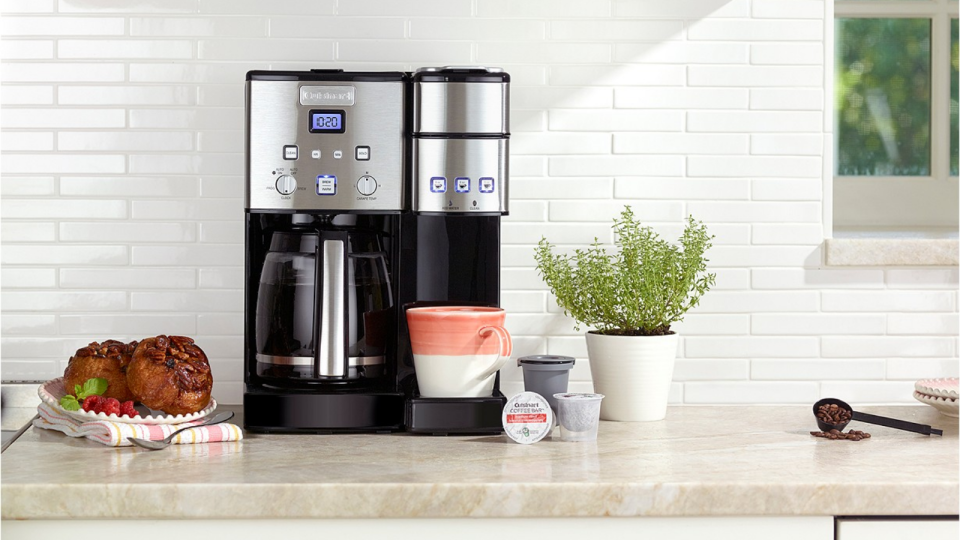 Best gifts from Macy's: Coffee maker