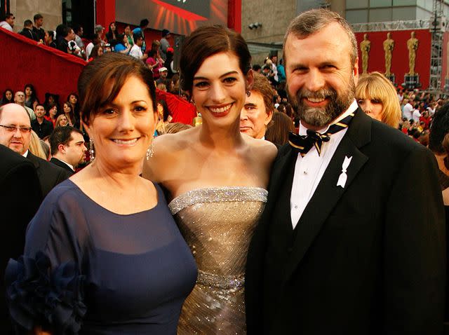 <p>Jeff Vespa/WireImage</p> Anne Hathaway with her parents Kate McCauley and Gerard "Jerry" Hathaway arrive at the 81st Annual Academy Awards on February 22, 2009 in Hollywood, California.