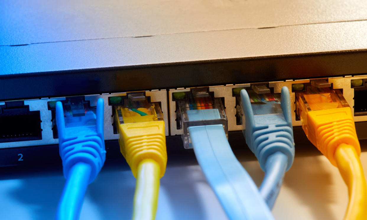  broadband router cables 