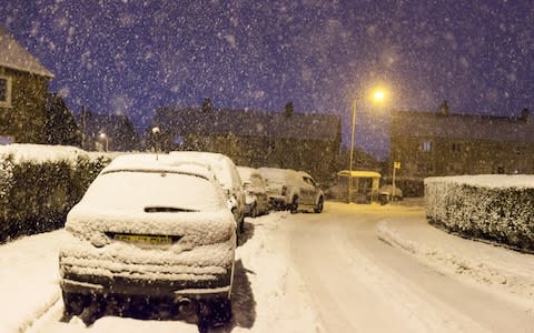 Heavy snow in Kilsyth, North Lanarkshire - Credit: Cat Perkinton/SWNS