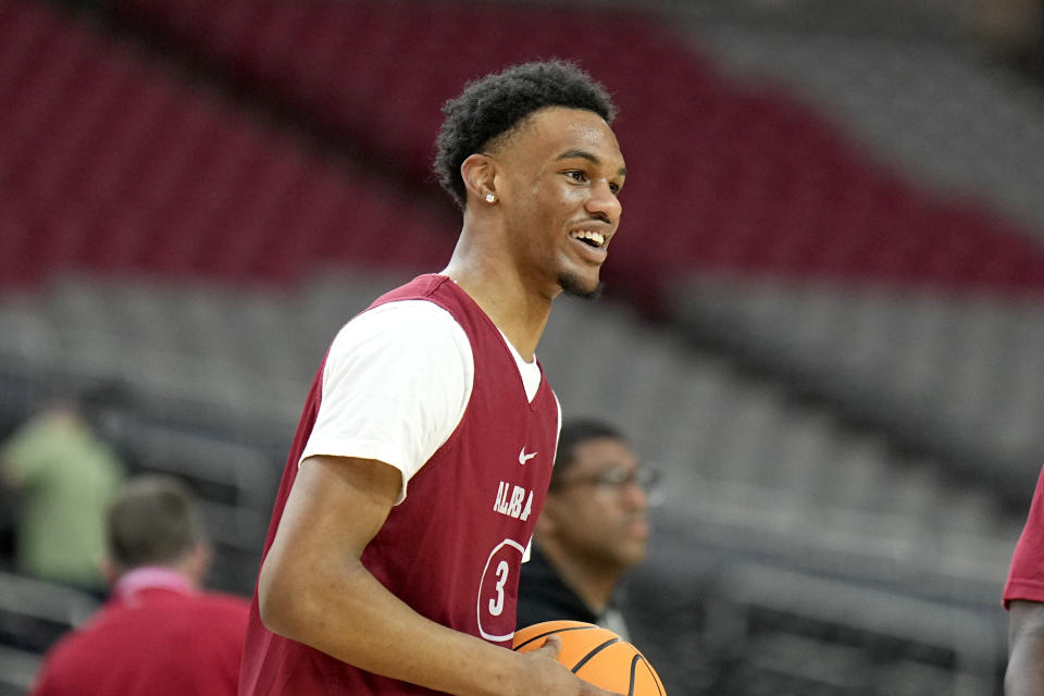 Alabama guard Rylan Griffen practices ahead of a Final Four college basketball game in the NCAA Tournament, Friday, April 5, 2024, in Glendale, Ariz. UConn plays Alabama on Saturday. (AP Photo/Brynn Anderson )