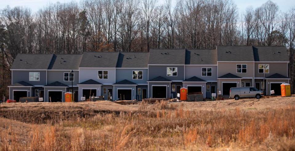 New town homes in a subdivision off Wendell Falls Parkway in Wendell on Dec. 20, 2021.