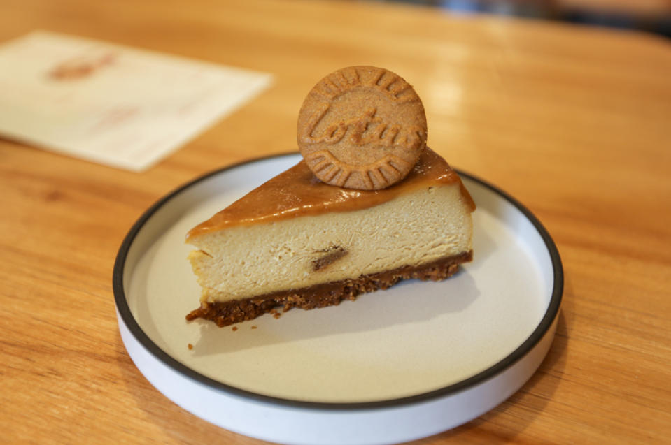 rise - speculoos cookie cheesecake