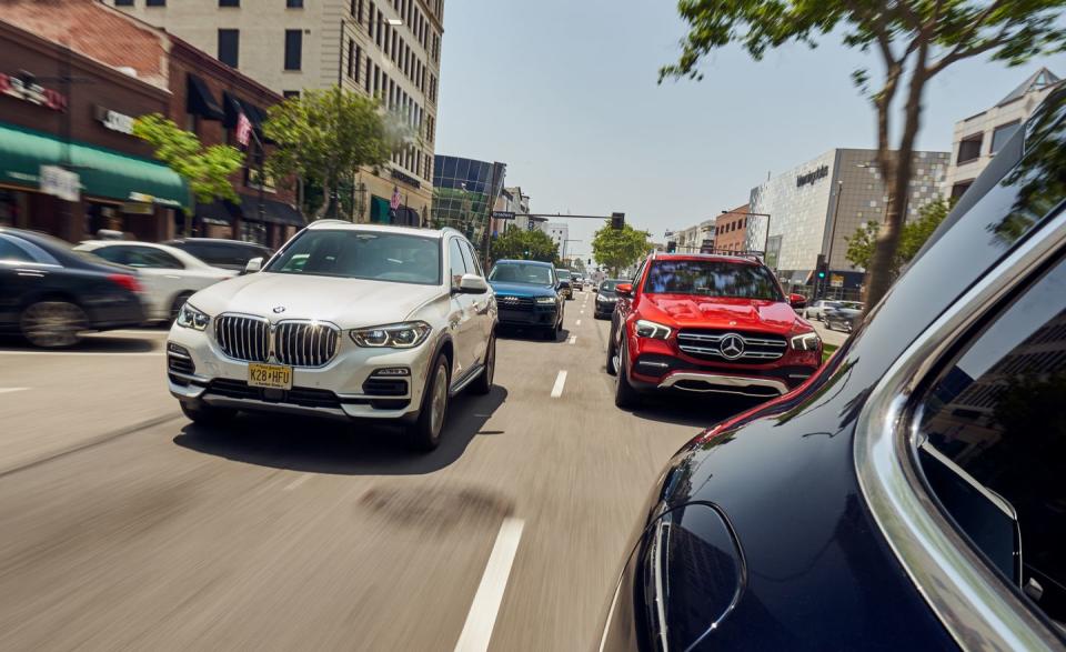 View Photos of the 2019 BMW X5 and 2020 Mercedes-Benz GLE