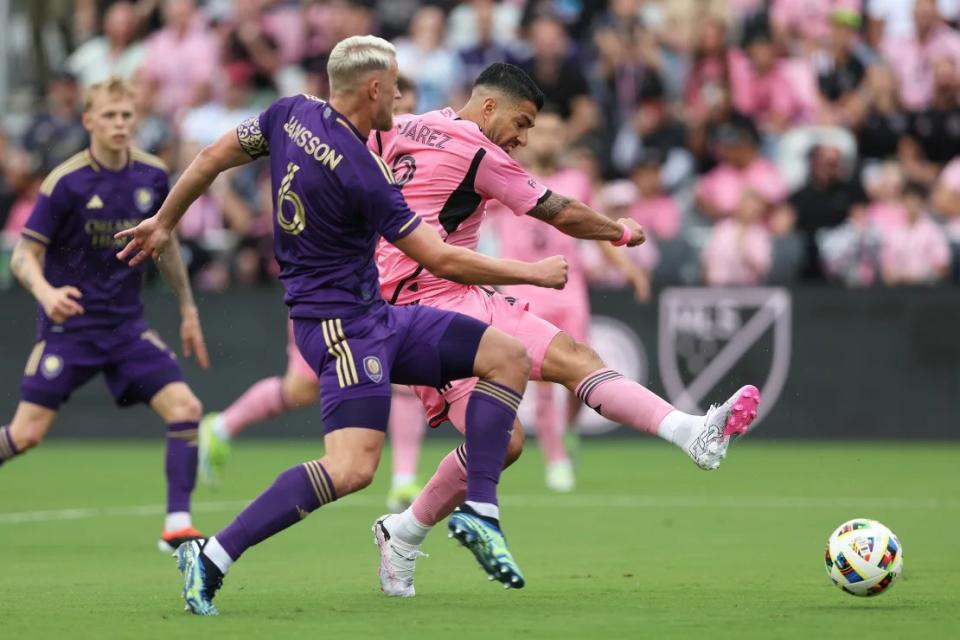 Suárez marcó su segundo gol a los 11 minutos ante el Orlando City. (Megan Briggs/Getty Images)