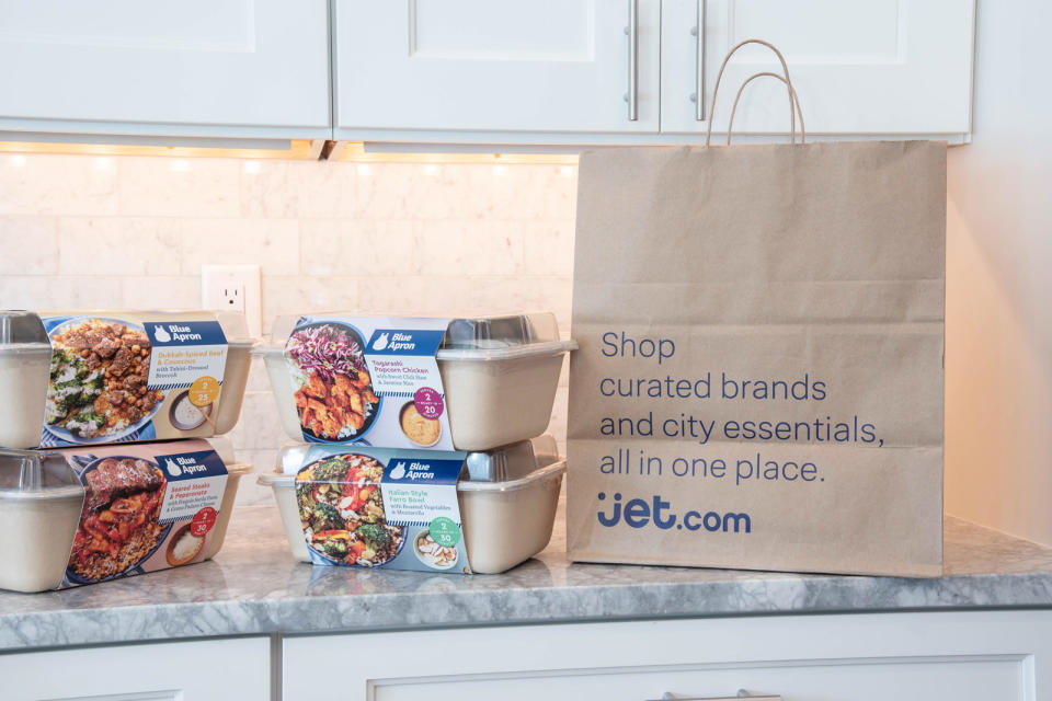 If you're Blue Apron and you see Amazon encroaching on your turf with its own