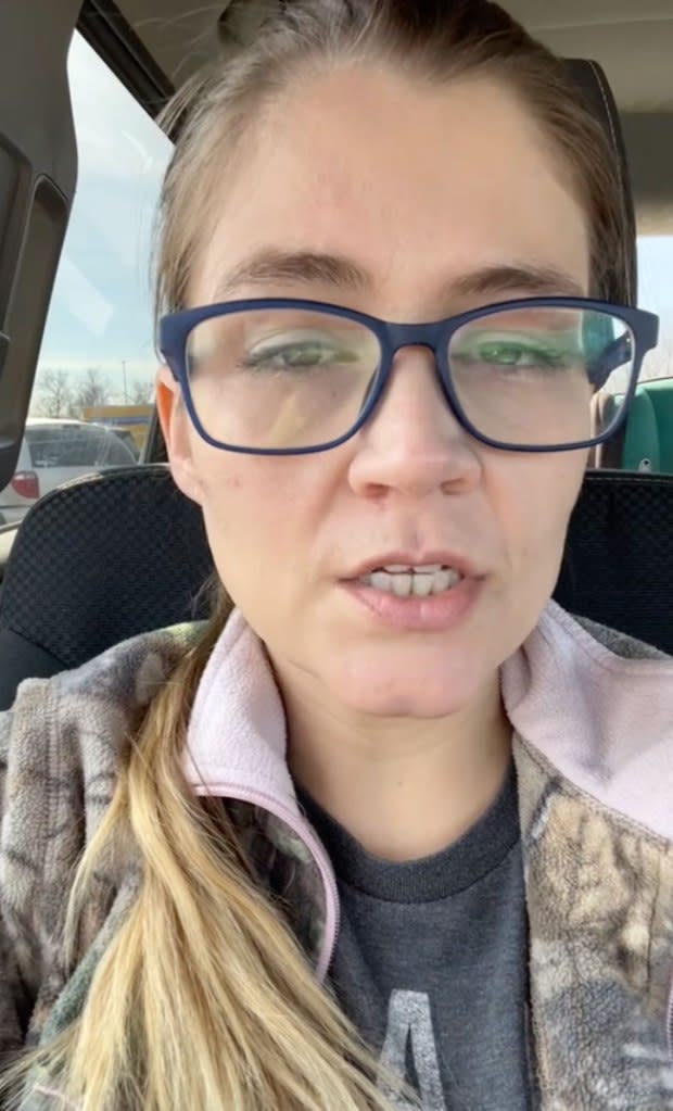 “I feel very blessed to be a mom,” the Wichita, Kansas resident declared. “I’m happy with my life – not everyone is going to like that. I don’t regret anything.” TikTok/@ourlargefamilylife