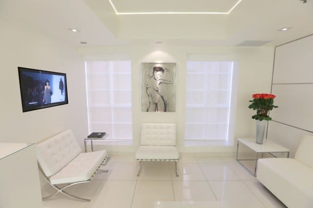 Dr. Marc Mani's office in Beverly Hills.