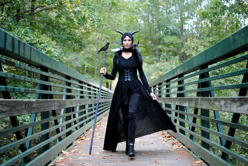 7) DIY Halloween: Maleficent