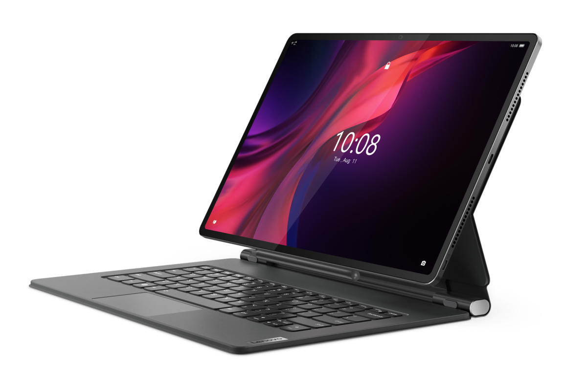 Lenovo's 14.5-inch Tab Extreme is a giant laptop-replacing tablet