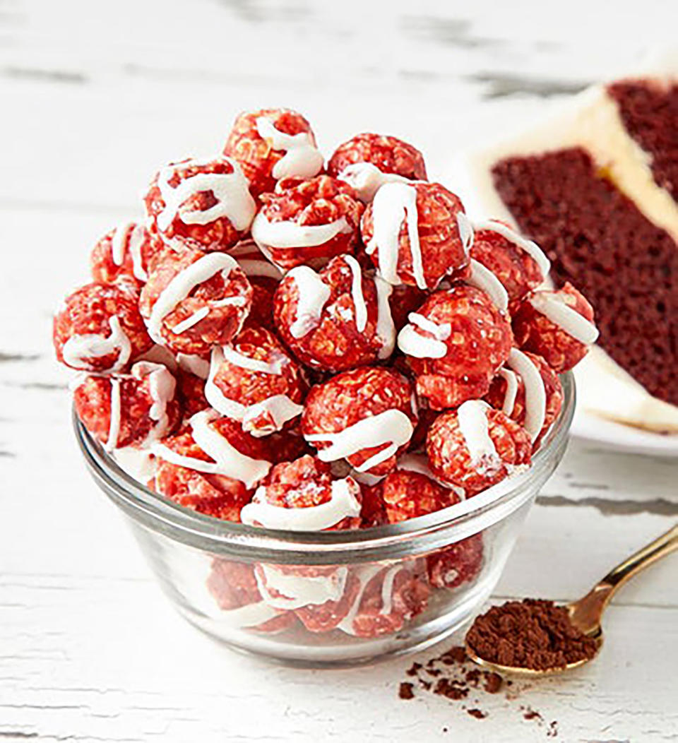The Popcorn Factory: Red Velvet with Cream Cheese Drizzle Popcorn
