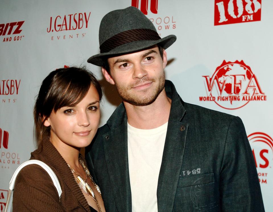 Rachael Leigh Cook & Daniel Gillies