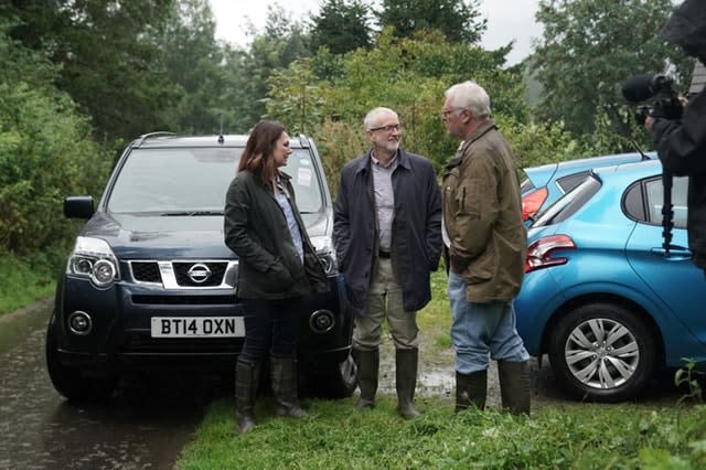 Labour leader Jeremy Corbyn and shadow Defra secretary Sue Hayman in Castlerigg, Keswick