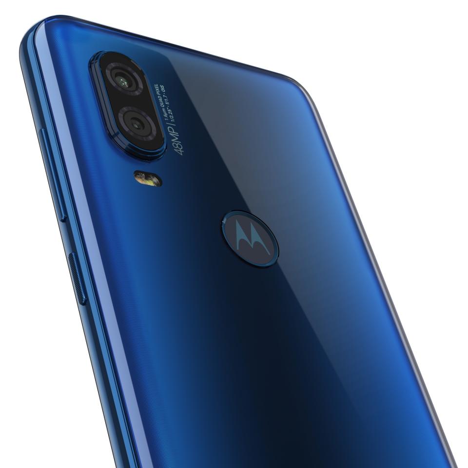 Motorola One Vision