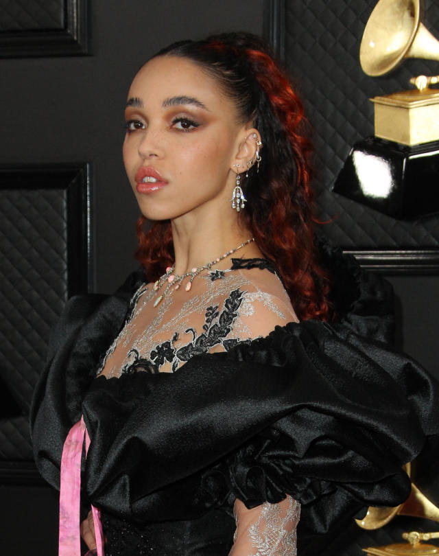 FKA Twigs once contemplated getting veneers to change 'weird' teeth