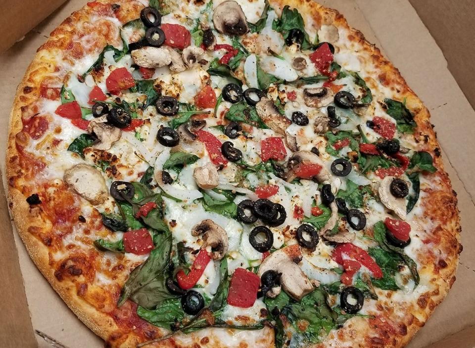 This Is the Healthiest Order at Domino's, According to