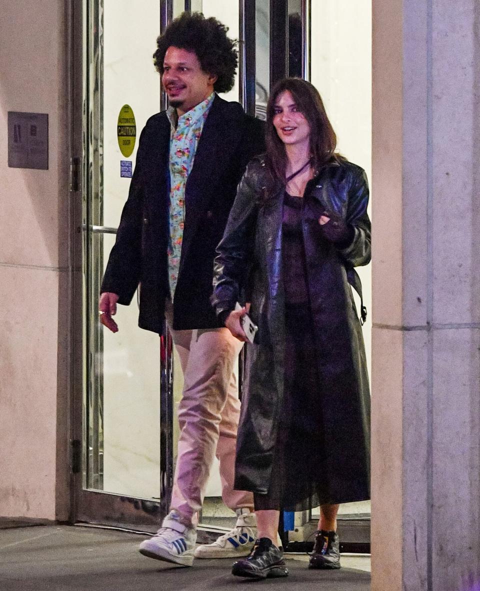 01/07/2023 PREMIUM EXCLUSIVE: Emily Ratajkowski and Eric Andre keep close during a date night in New York City. The duo were seen walking with their arms around each other as Emily stunned in a sheer dress. The pair stopped by a Japanese restaurant, followed by a trip to a bar. The 31 year old model has been active on the dating front with Pete Davidson, DJ Orazio Rispo, and artist Jack Greer after her split from Sebastian Bear-McClard. sales@theimagedirect.com Please byline:TheImageDirect.com *EXCLUSIVE PLEASE EMAIL sales@theimagedirect.com FOR FEES BEFORE USE