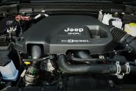 <p>The EcoDiesel utilizes 3.73:1 axle ratios housed in Dana axles. Sport and Sahara trims have open front and limited-slip rear differentials. The hardcore Rubicon is fitted with full-on electronically locking diffs at both ends.</p>