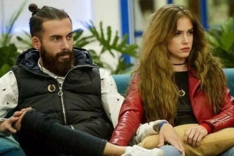 José María López y Carlota Prado en Gran Hermano Revolución. Año 2017