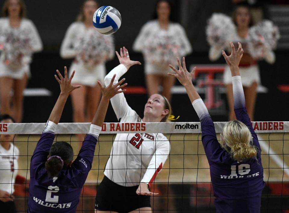 Texas Tech's Brooke Kanas had 11 kills and seven blocks in a four-set loss Wednesday night against Baylor. That moved her career totals to 1,049 kills, sixth on the Tech career list, and 301 blocks.