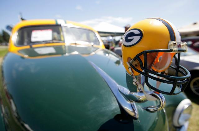 Packers take a trip back to the 50s