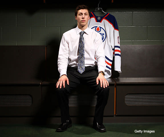 The 10 most awkward 2011 NHL Draft rookie photos