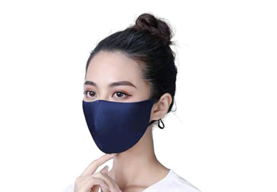 Say goodbye to breakouts with this comfy silk mask. (Photo: Amazon)