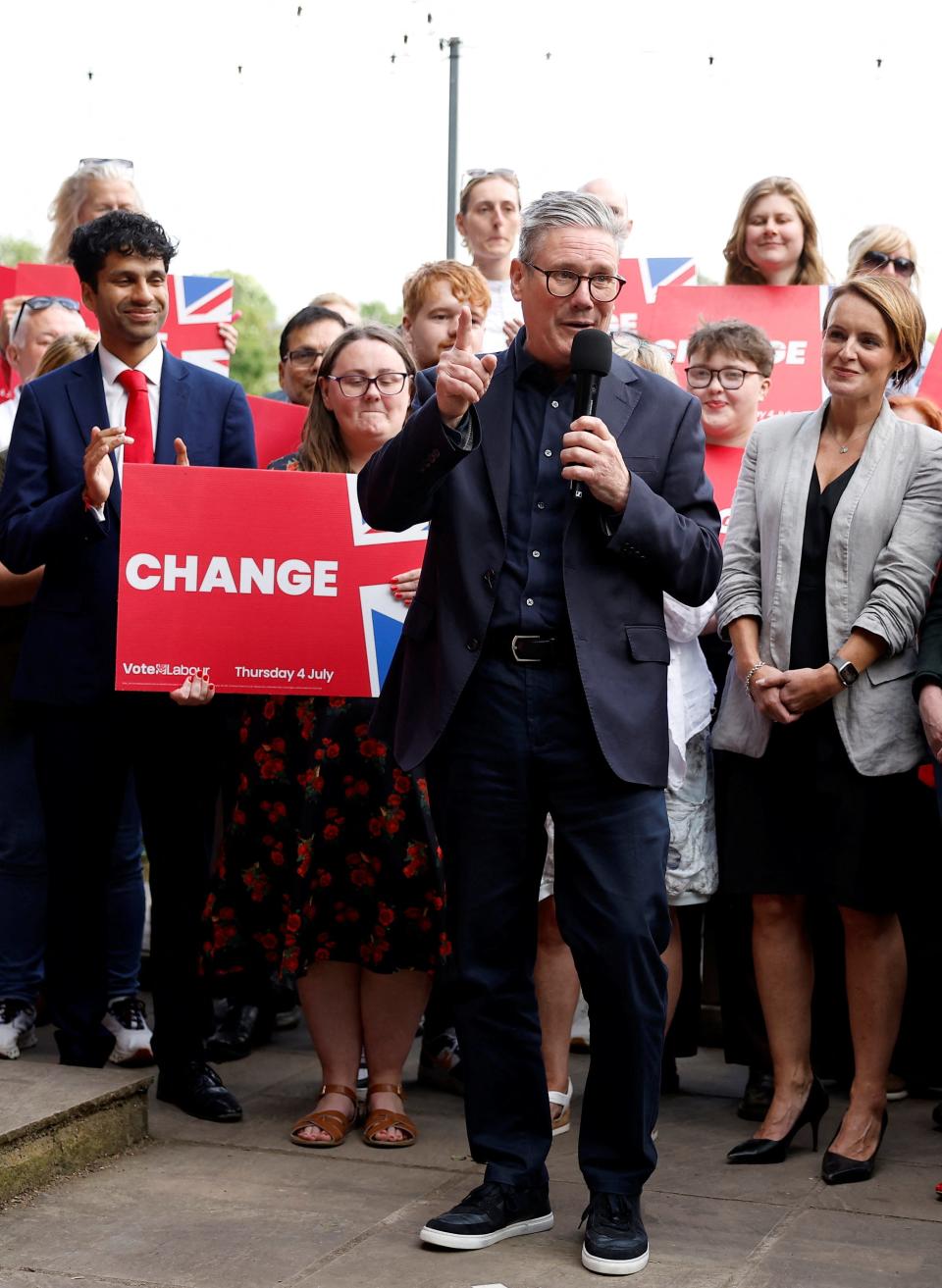 British opposition Labour Party leader Keir Starmer speaks during a general election campaign event at the Vale Inn, in Bollington, Macclesfield, Cheshire, Britain, June 27, 2024. REUTERS/Jason Cairnduff