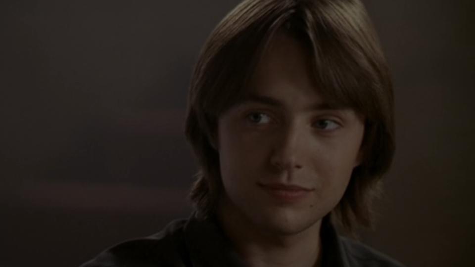 Vincent Kartheiser as Connor at a dinner table in Angel