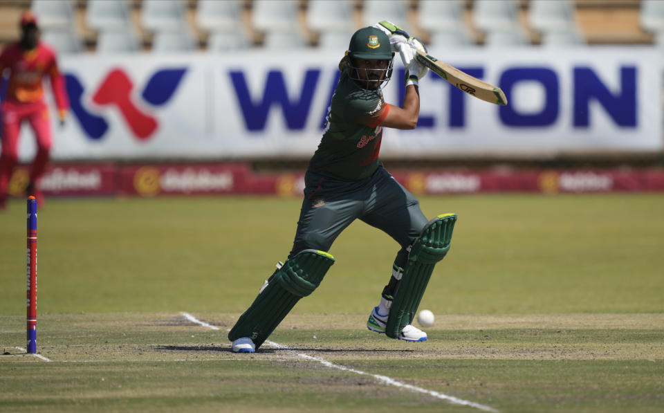 Bangladesh batsman Mushfiqur Rahim in action on the final day of the One-Day International cricket match between Zimbabwe and Bangladesh at Harare Sports Club in Harare, Zimbabwe, Wednesday, Aug, 10, 2022. (AP Photo/Tsvangirayi Mukwazhi)