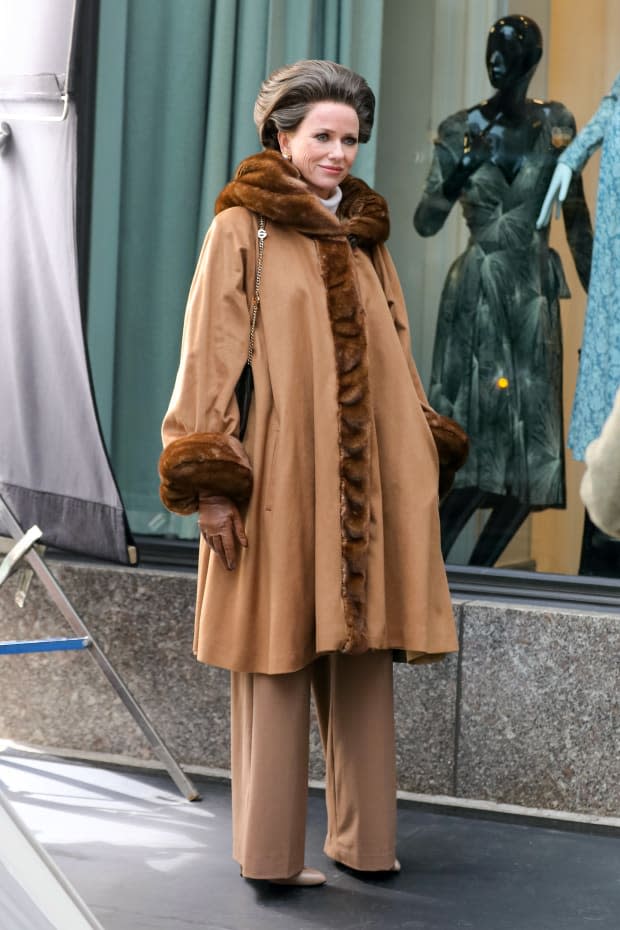 NEW YORK, NY - JANUARY 24: Naomi Watts is seen at the film set of the 'Feud: Capote and the Women' TV Series on <a href="https://parade.com/living/january-holidays-observances" rel="nofollow noopener" target="_blank" data-ylk="slk:January;elm:context_link;itc:0;sec:content-canvas" class="link ">January</a> 24, 2023 in New York City. (Photo by Jose Perez/Bauer-Griffin/GC Images)<p><a href="https://www.gettyimages.com/detail/1246501963" rel="nofollow noopener" target="_blank" data-ylk="slk:Jose Perez/Bauer-Griffin/Getty Images;elm:context_link;itc:0;sec:content-canvas" class="link ">Jose Perez/Bauer-Griffin/Getty Images</a></p>