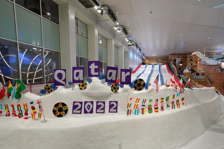 Parque de nieve en el Festiva City Mall de Doha