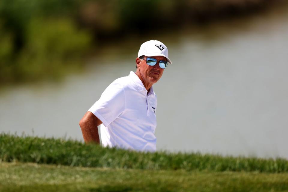 sterling, virginia may 27 phil mickelson of hyflyers gc hits out of the bunker to the 18th green during day two of the liv golf invitational dc at trump national golf club on may 27, 2023 in sterling, virginia photo by rob carrgetty images