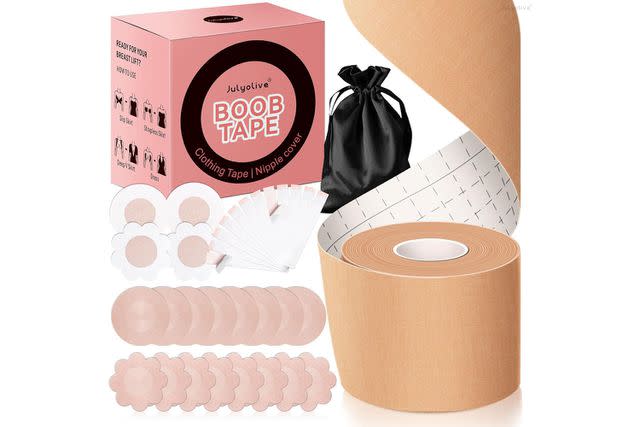 breast lift tape for larger breast waterproof  Boob Tape Kit, Breast Lift  Tape, Waterproof & Breathable Breast Tape for Large Breasts Lift and Chest  Support, with 2 Reusable Silicone Nipple Covers