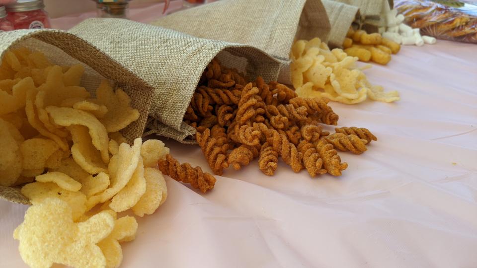 Kommt ab sofort mit auf den Snack-Tisch: Pasta Chips! (Bild: Getty Images)