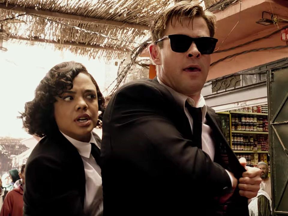 Chris Hemsworth and Tessa Thompson play Agent H and Agent M in 