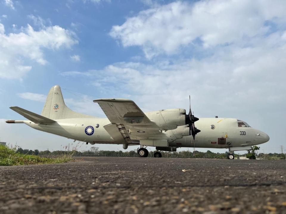 空軍第六混合聯隊113年春節加強戰備操演，圖為P-3C型機。   圖：翻攝「臉書」國防部發言人粉絲專頁