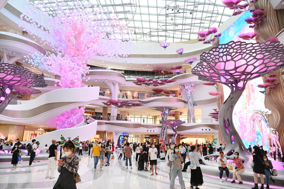 HAIKOU, CHINA - OCTOBER 28: Customers visit Haikou International Duty Free City Complex on the opening day on October 28, 2022 in Haikou, Hainan Province of China. (Photo by VCG/VCG via Getty Images)