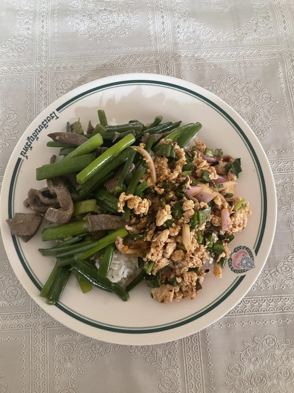 School lunch in Thailand