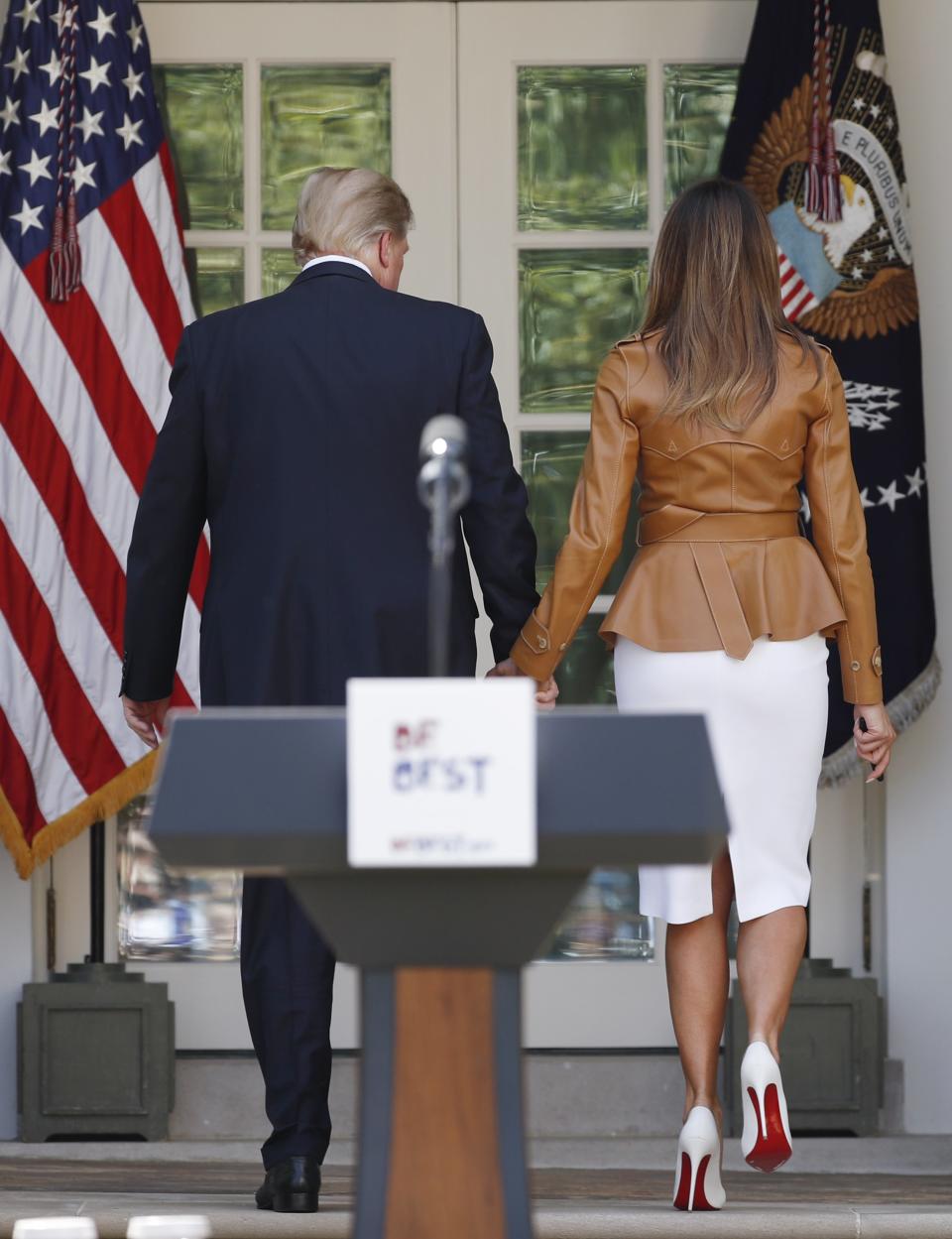 Melania Trump y su esposo tienen vidas separadas y ni siquiera pasan juntos su tiempo libre, según nuevas revelaciones