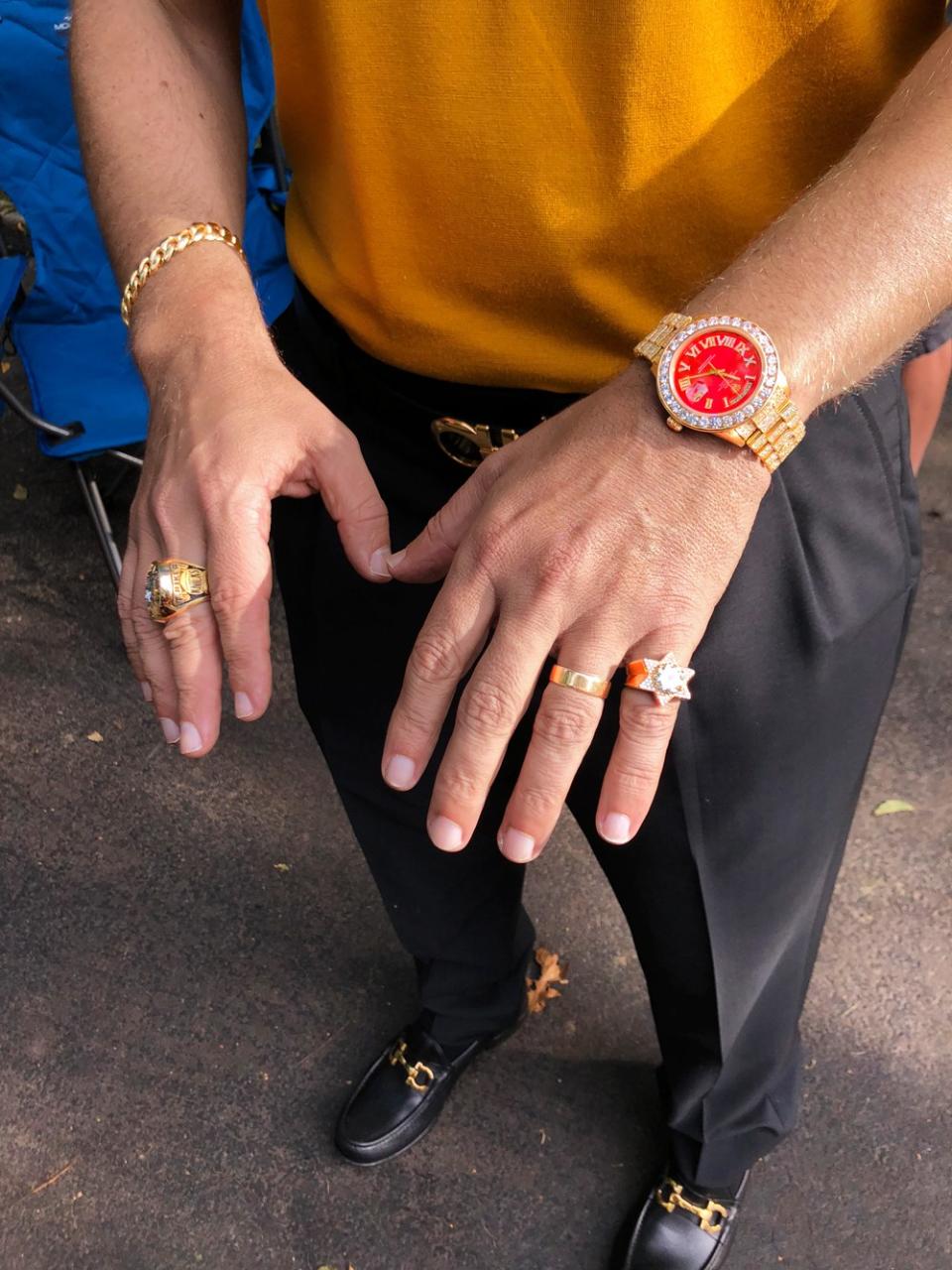 From the Rolex to the rings, Sandler wore nearly half a million dollars’ worth of jewelry.